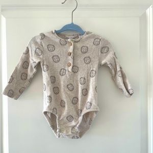 Zara Hedgehog long sleeve bodysuit (6-9 Months)